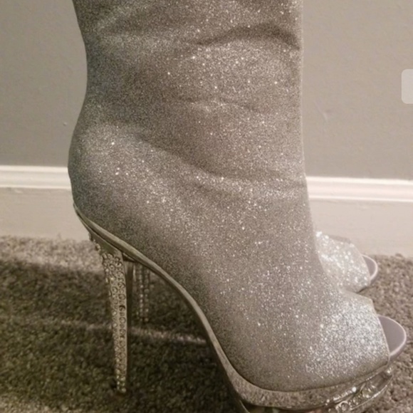 Booties - Picture 1 of 7